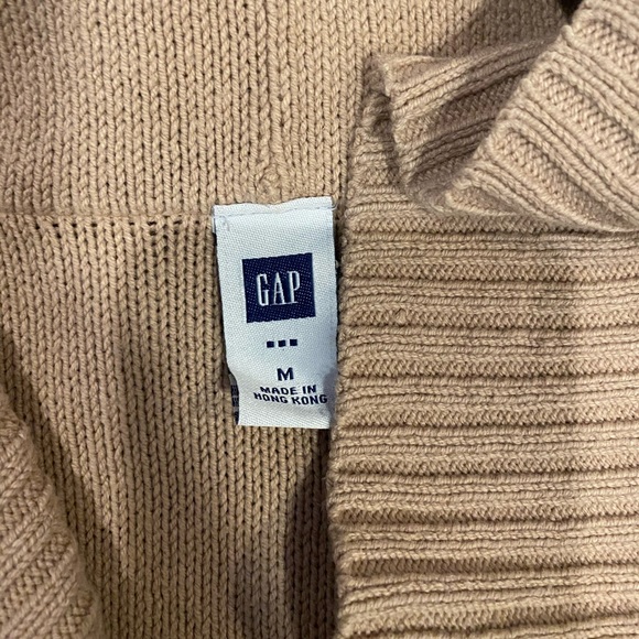 GAP Hooded Button Sweater - Picture 3 of 5